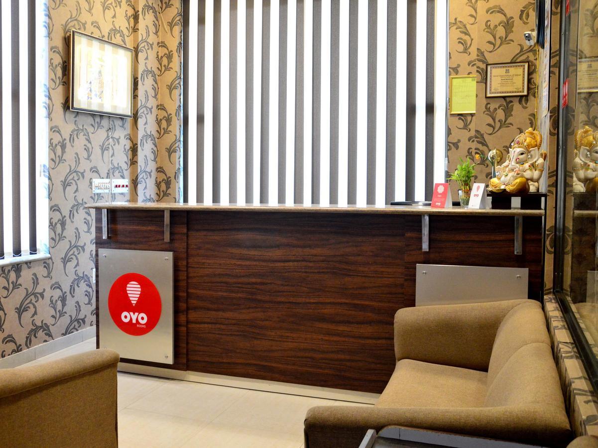 Oyo 6012 Hotel Rockwell Джайпур Екстериор снимка