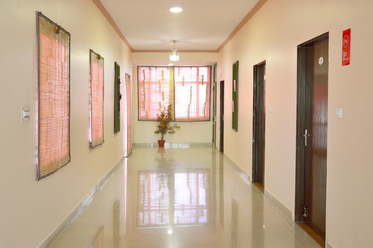 Oyo 6012 Hotel Rockwell Джайпур Екстериор снимка